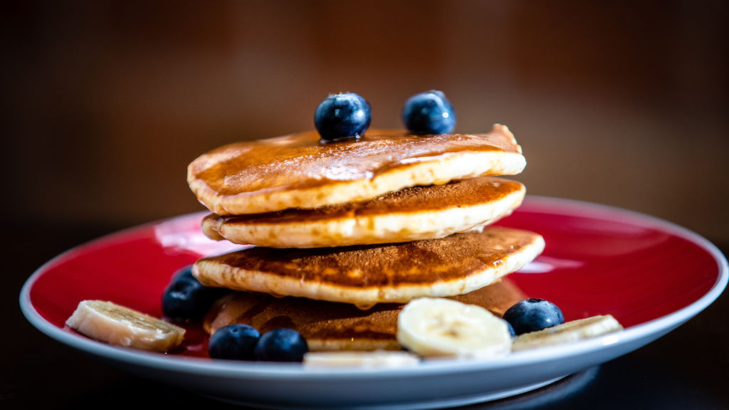 Przepis na puszyste pancakes z maślanką, najlepsze po tej stronie Wisły!